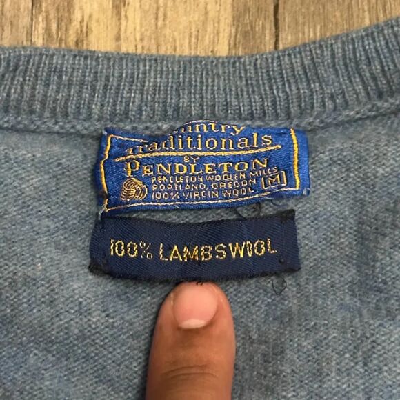 Vintage Pendleton 100% Lambswool Elbow Patch V Neck Sweater Size Medium - Picture 4 of 6